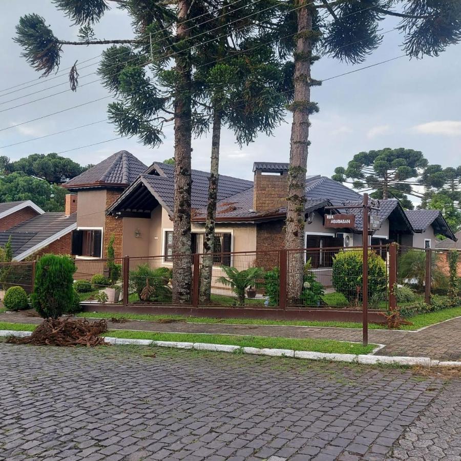卡内拉 Residencial Pine House酒店 外观 照片