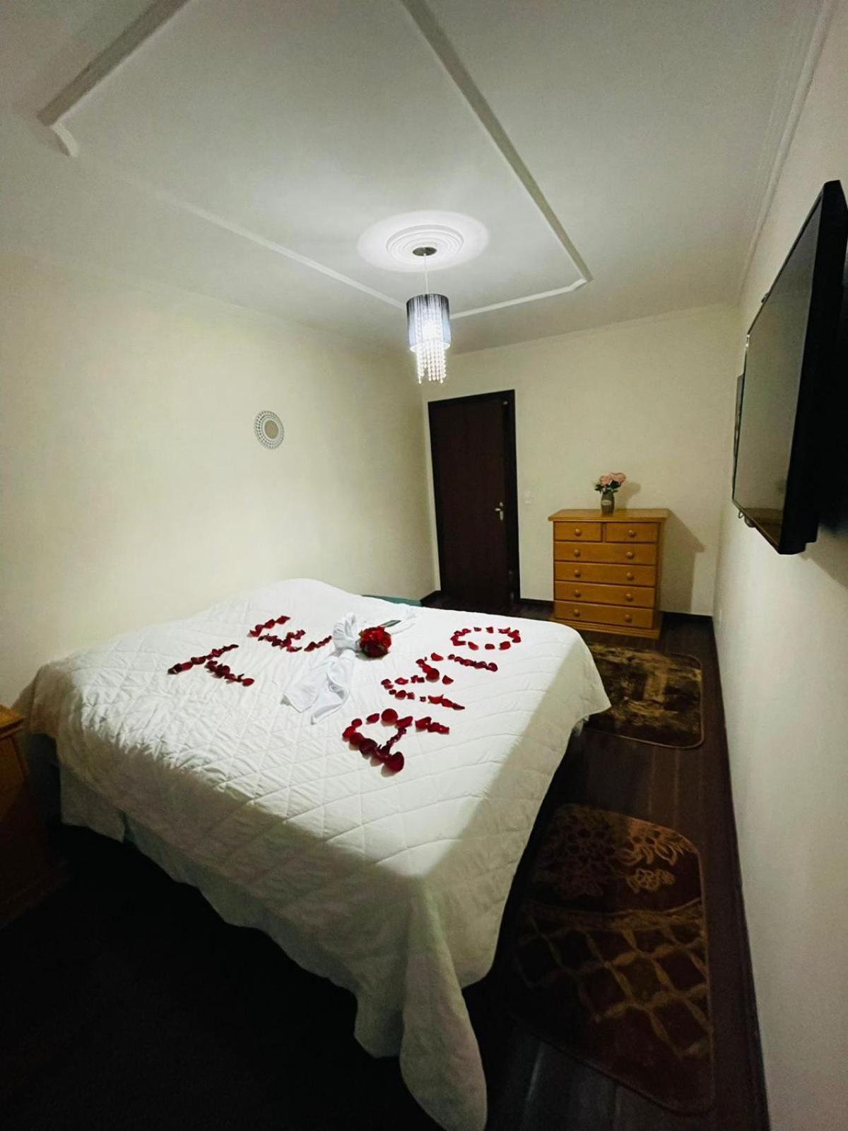 卡内拉 Residencial Pine House酒店 外观 照片